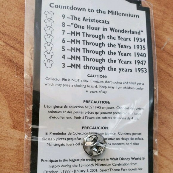 Disney One Hour in Wonderland TV 1950 Pin - Picture 2 of 4